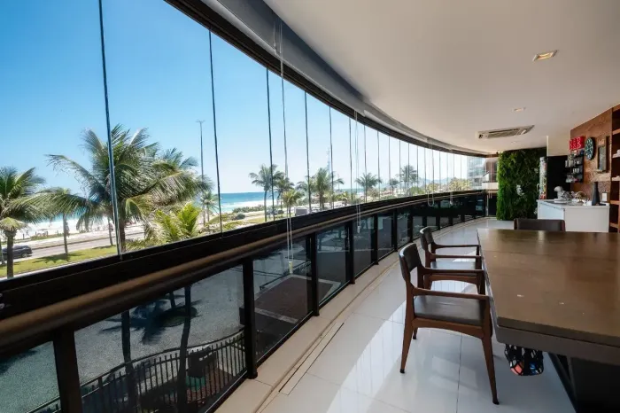 Imóvel para venda tem 400 metros quadrados com 4 quartos em Barra da Tijuca - Rio de Janei