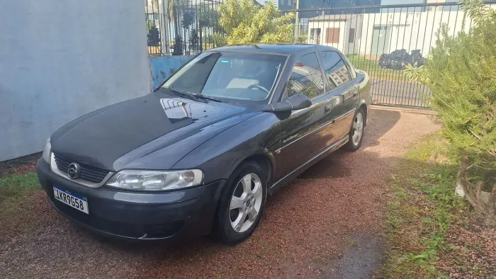 Chevrolet Vectra GLS/ Challenge 2.2 MPFI 16V 2002