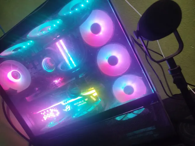 Pc gamer olha descrição aceito trocas do meu interesse