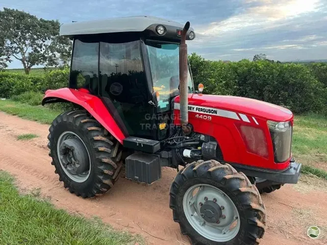 Trator Massey Ferguson 4409 2020.