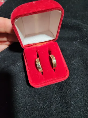 Vendo par de aliança ouro 12k