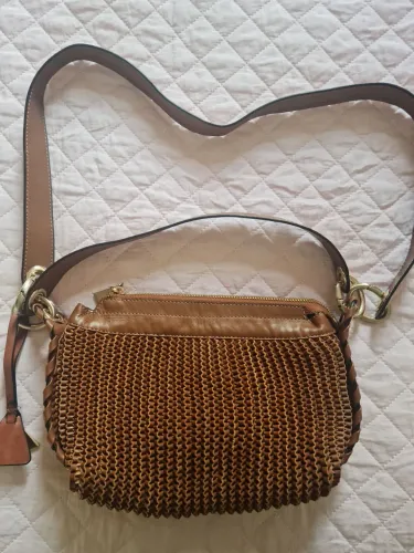 Bolsa via curtume 