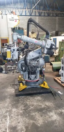 Robô Industrial de Solda Motoman UP130
