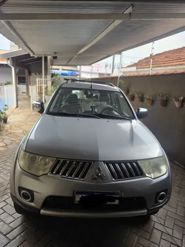 Mitsubishi Pajero Dakar 3.2 4X4 T.i. Dies. 5P Aut. 2011
