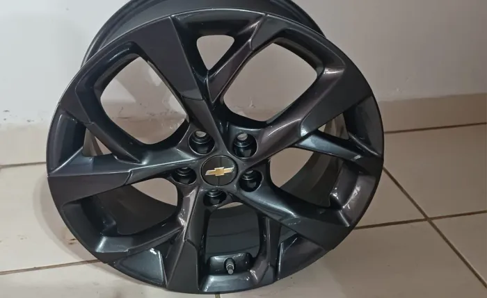Roda original Chevrolet Montana Aro 17x7 Grafite - GM-(Somente uma unidade)