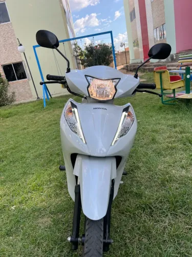 Biz125 EX 2025