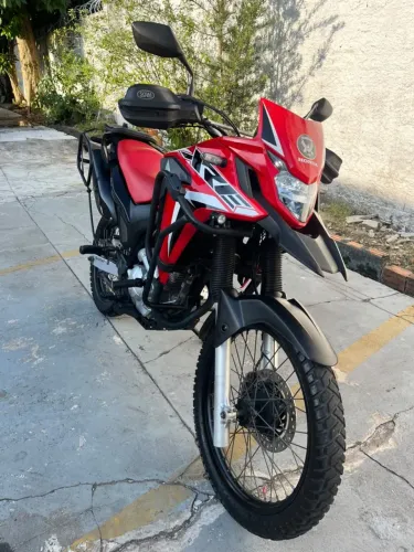 XRE 300 RALLY 2022 EM ESTADO DE ZERO COM ACESSÓRIOS