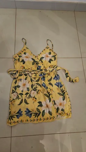 Vestido amarelo farm