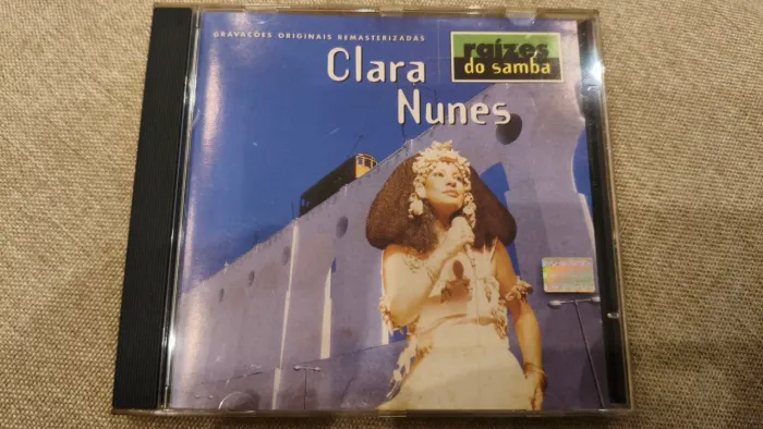CD Clara Nunes - Raízes do Samba