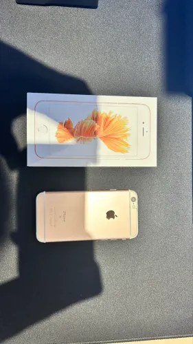 iPhone 6s ouro rosa 32gb (não liga)
