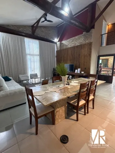 Chácara com 30.000m² à Venda em Camboriú | Casa Rústica, Piscina, Espaço Gourmet e Potenci