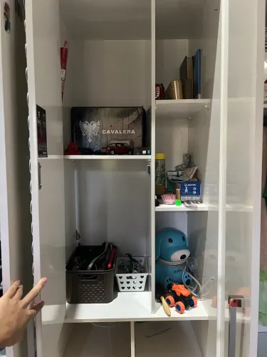 Vendo guarda roupa