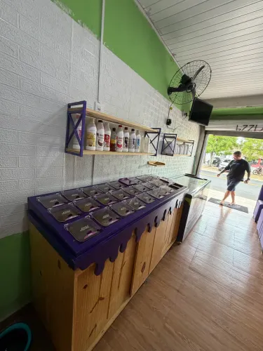 Loja de açaí completa