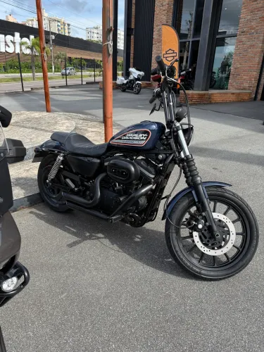 Harley Davidson 883 R 2009