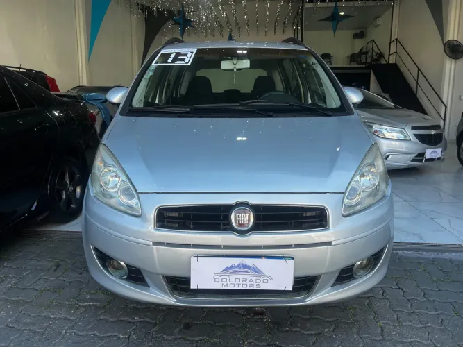 Fiat Idea Attractive 1.4 Fire Flex 8V 5P 2013