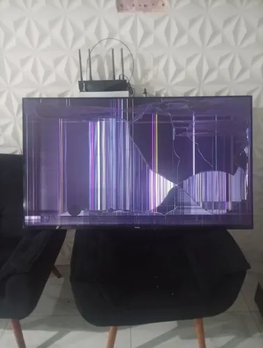 Tv pra retirada de peças Philips 55