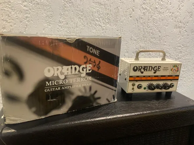 Cabeçote amp Orange micro terror 20w pré valvulado