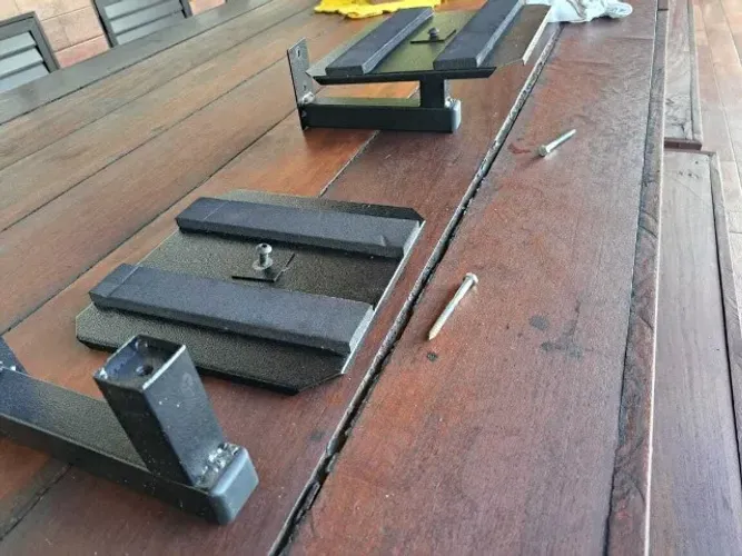 Par Suporte De Parede Para Monitor baixei pra vender de 450 por 350