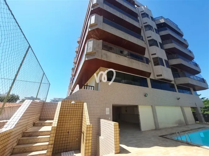 0 - Cobertura 4 quartos, sendo 3 suítes