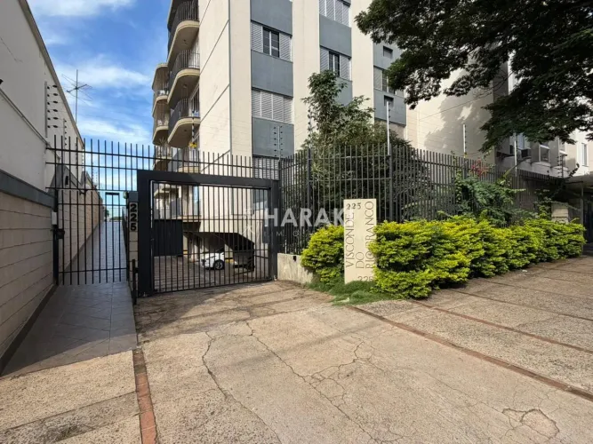 Apartamento a venda na Zona 04 - Maringá/PR