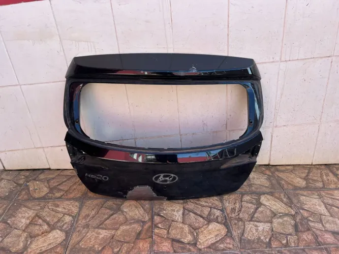 Tampa traseira Hb20 Hatch 2012/2013/2014/2015/2016/2017/2018/2019