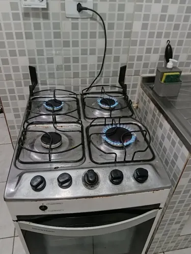 Fogão 4 bocas