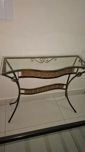 Aparador de ferro 