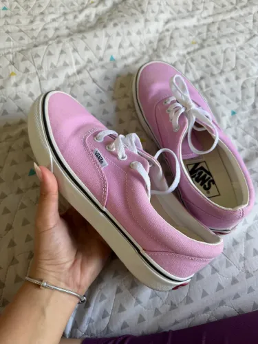 Vendo tênis Vans usado apenas 1 vez, original