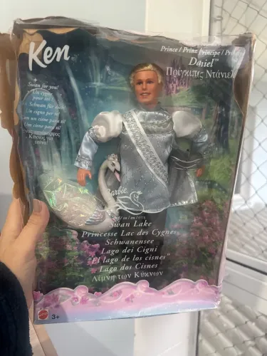 Ken príncipe Lago dos Cisnes