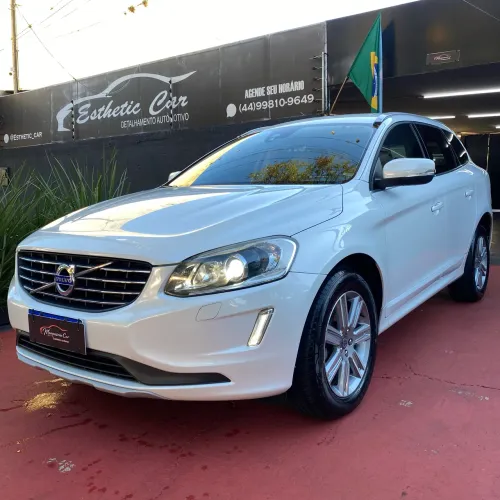 Volvo XC 60 T-5 Kinetic 2.0 245cv FWD 5P 2017