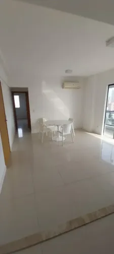 Vendo apartamento no Ed. Acqua Marine na Municipalidade, bairro Umarizal.