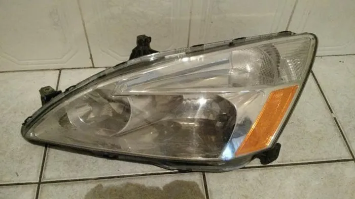 Farol esquerdo Honda Accord 2004 2005 2006