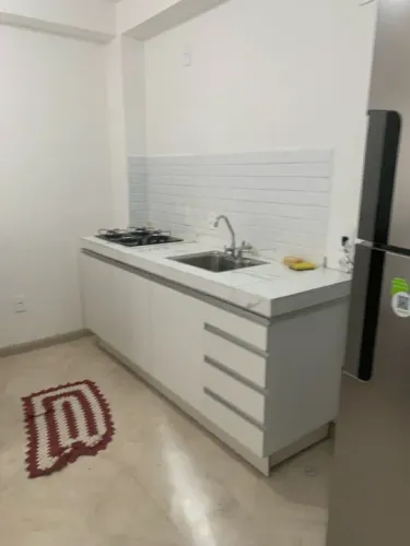Pia em porcelanato + balcão em mdf 
