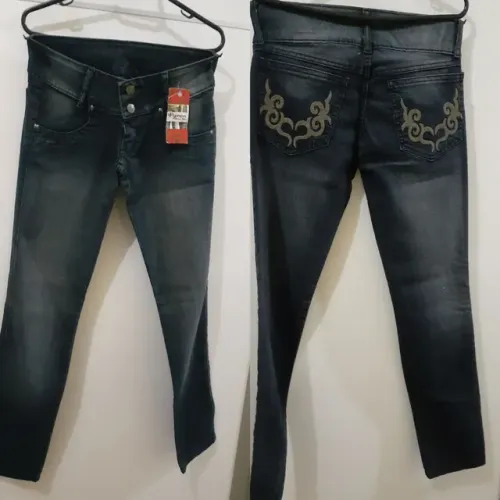 Calça jeans feminina 