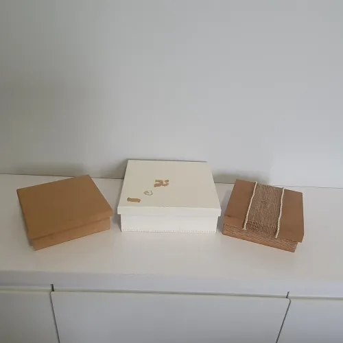 Três caixas decorativas para artesanato