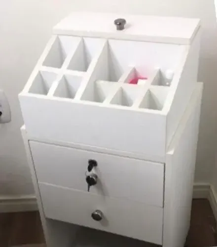 Carinho para extencionista, manicure e esteticista 