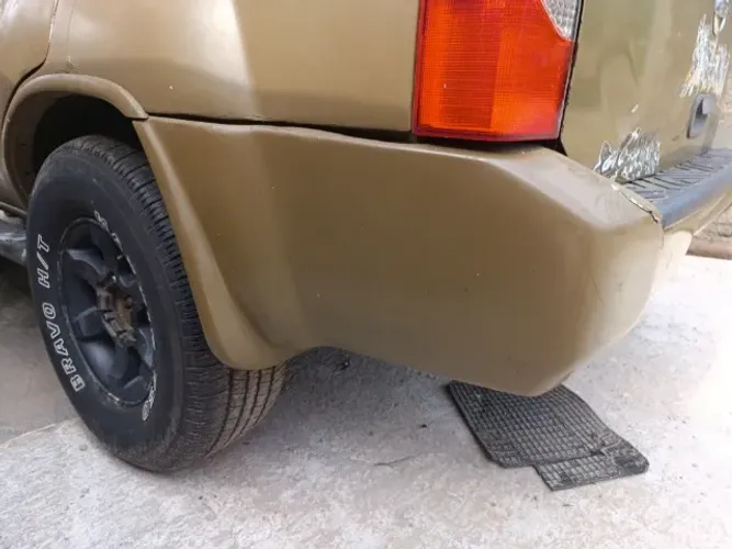 Polaina Traseira Esquerda Nissan Xterra 2003 a 2008 LE Original
