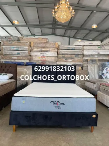 Colchão casal de espuma d33 e molas ensacadas/plumatex