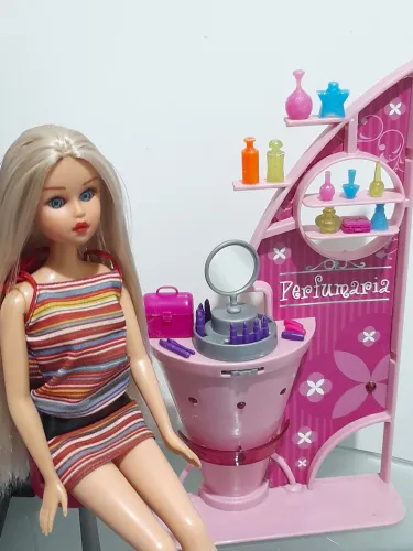 Boneca Susi Kit de Perfumaria estrela dia a dia 