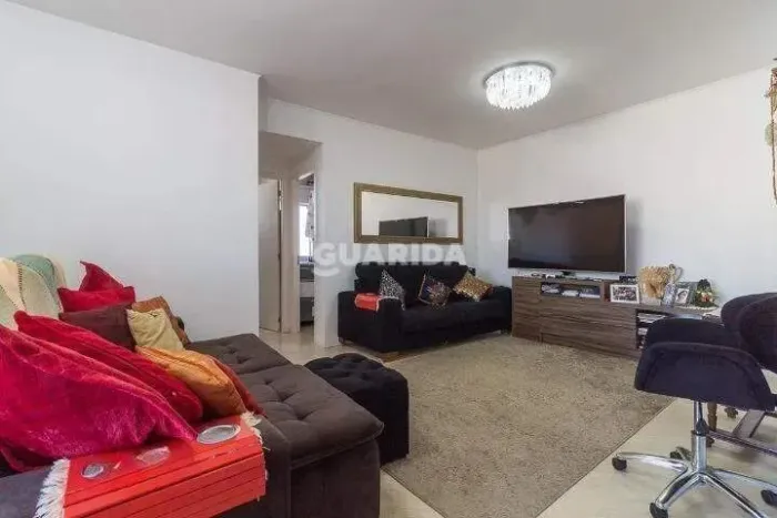 Apartamento mobiliado com 02 dormitórios para alugar no bairro Floresta.