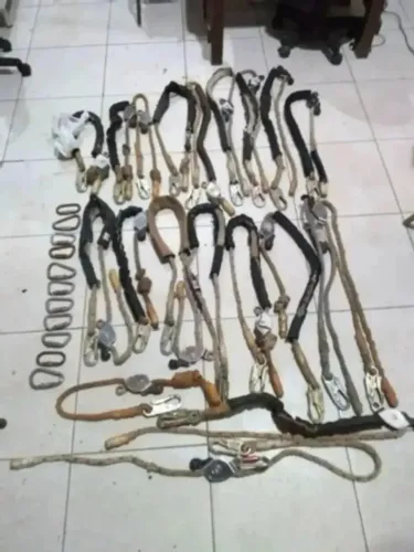 Talabarte de Posicionamento de Uma Via Usado (Aceitamos Cartões 3x ou 5% no dinheiro).