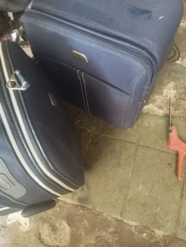 Malas bolsa Maleta de Viagem media Azul 65,00  cada