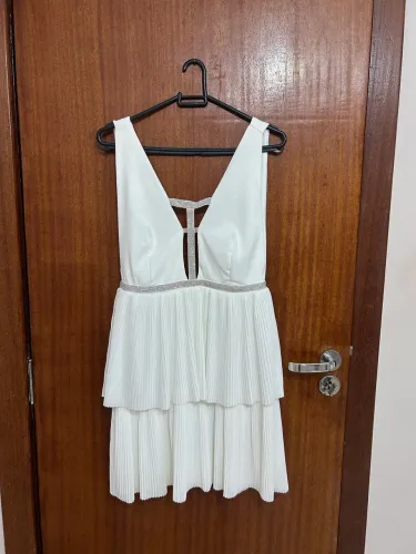 Vestido elegante branco