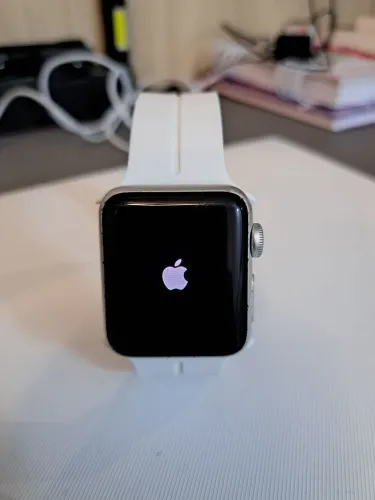 Apple Watch Série 3 - 38 mm