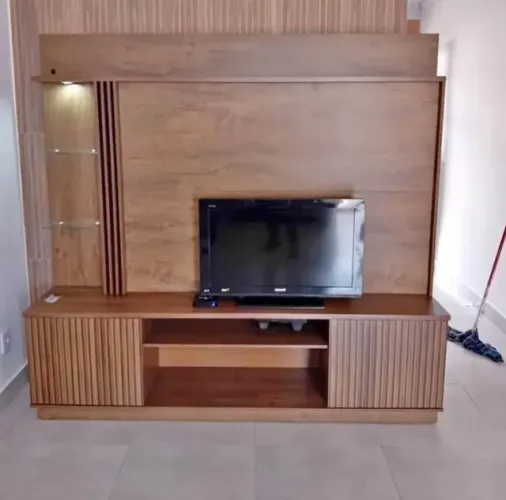 Home de Tv Marrom