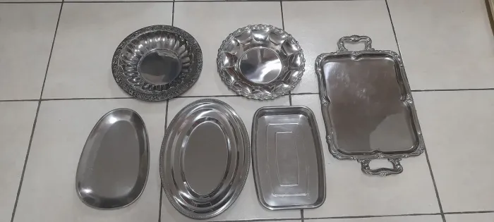 Bandejas de aço inoxidável, seis peças