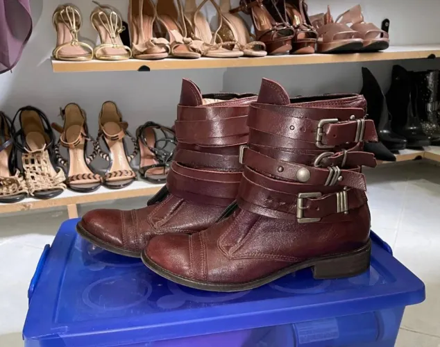 Bota Santa Lolla em couro marrom