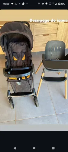 Cadeirinha e carrinho de bebê 