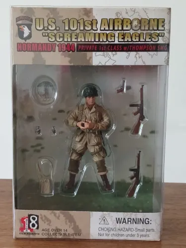 Figura Soldado Primeira Classe U.S. 101st Airborne - Normandy 1944 - Dragon Models