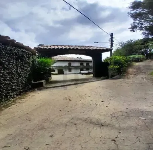 Sítio com 2 Hectares à Venda em Piraí/RJ Lazer, Conforto e Estrutura Completa